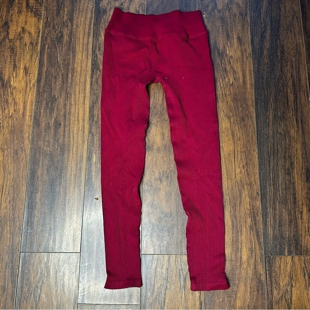 NUX Active Red 7/8 Ribbed Leggings